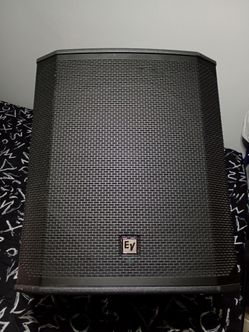 EV elx200 18inch powered speaker
