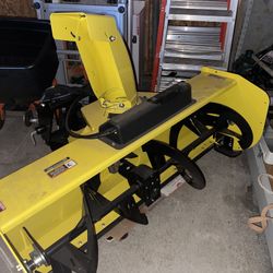Deere Two Stage Snow Thrower  BM22643  NEW