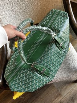 Yellow Goyard Duffle Bag for Sale in Atlanta, GA - OfferUp