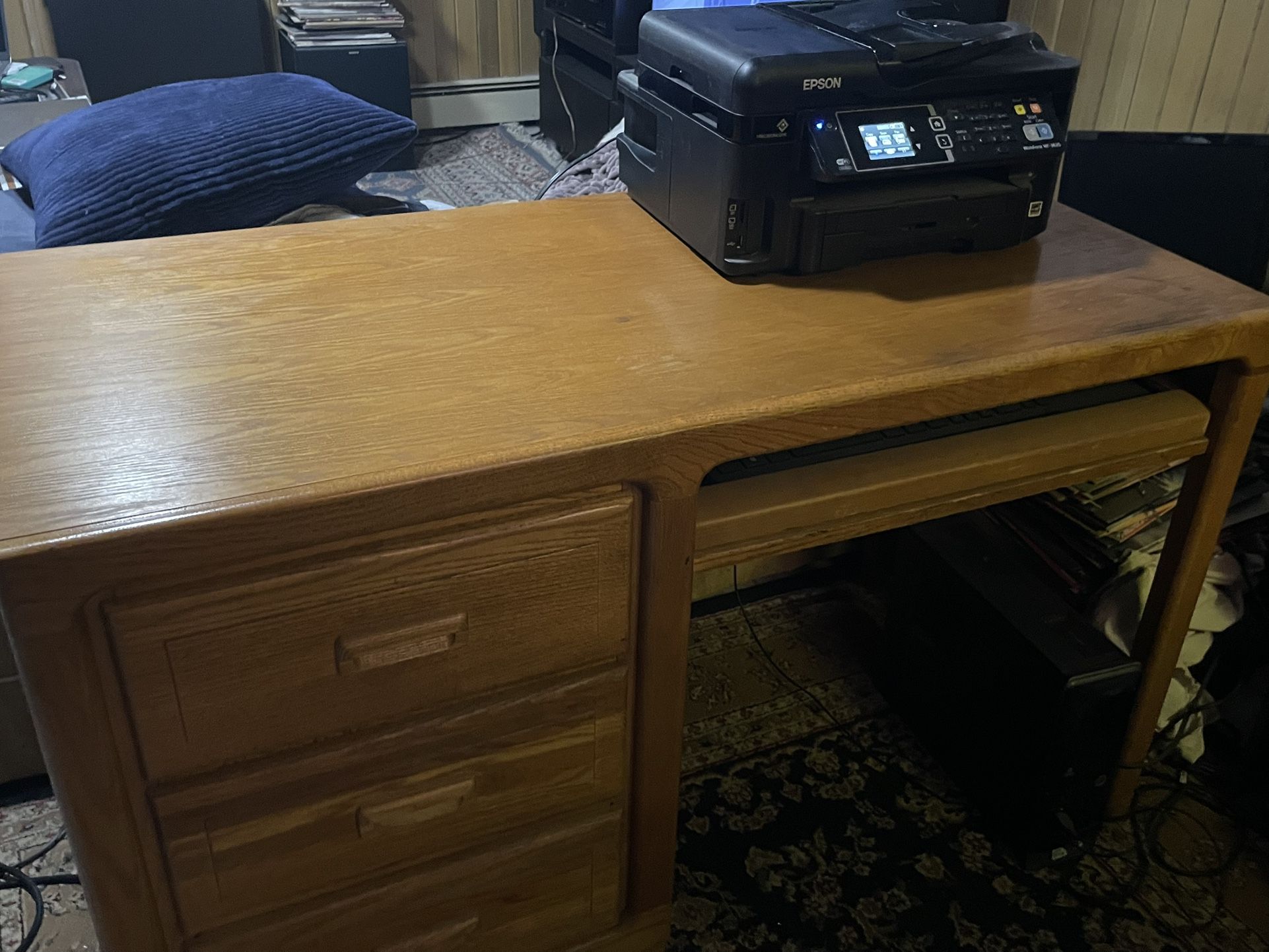 Stanley Student Computer Desk