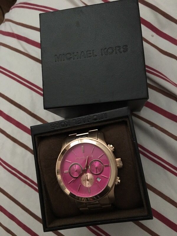 Mk watch