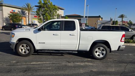 2022 Ram 1500 Big Horn Quad Cab 4X4 64 BOX