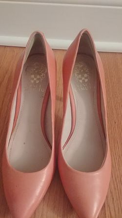 Vince CAMUTO heels