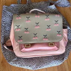 Backpack Jeune Premier IT BAG MIDI CHERRY POMPON