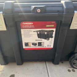Husky Rolling Tool Box 