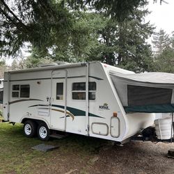 2001 Skamper Kodiak 21’ Trailer