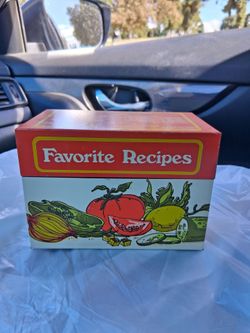 Vtg 1960's Favorite Recipes Box OHIO ART Vegetable Red White Measurement Metal Tin Box. GREAT CONDITION!...asking $15.00