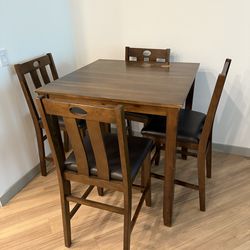 Table with chairs