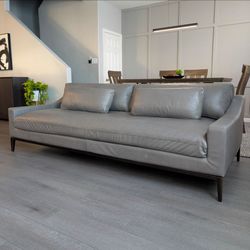 Restoration Hardware RH 8ft Italia Leather Sofa Pewter Gray - Like New - Free Delivery