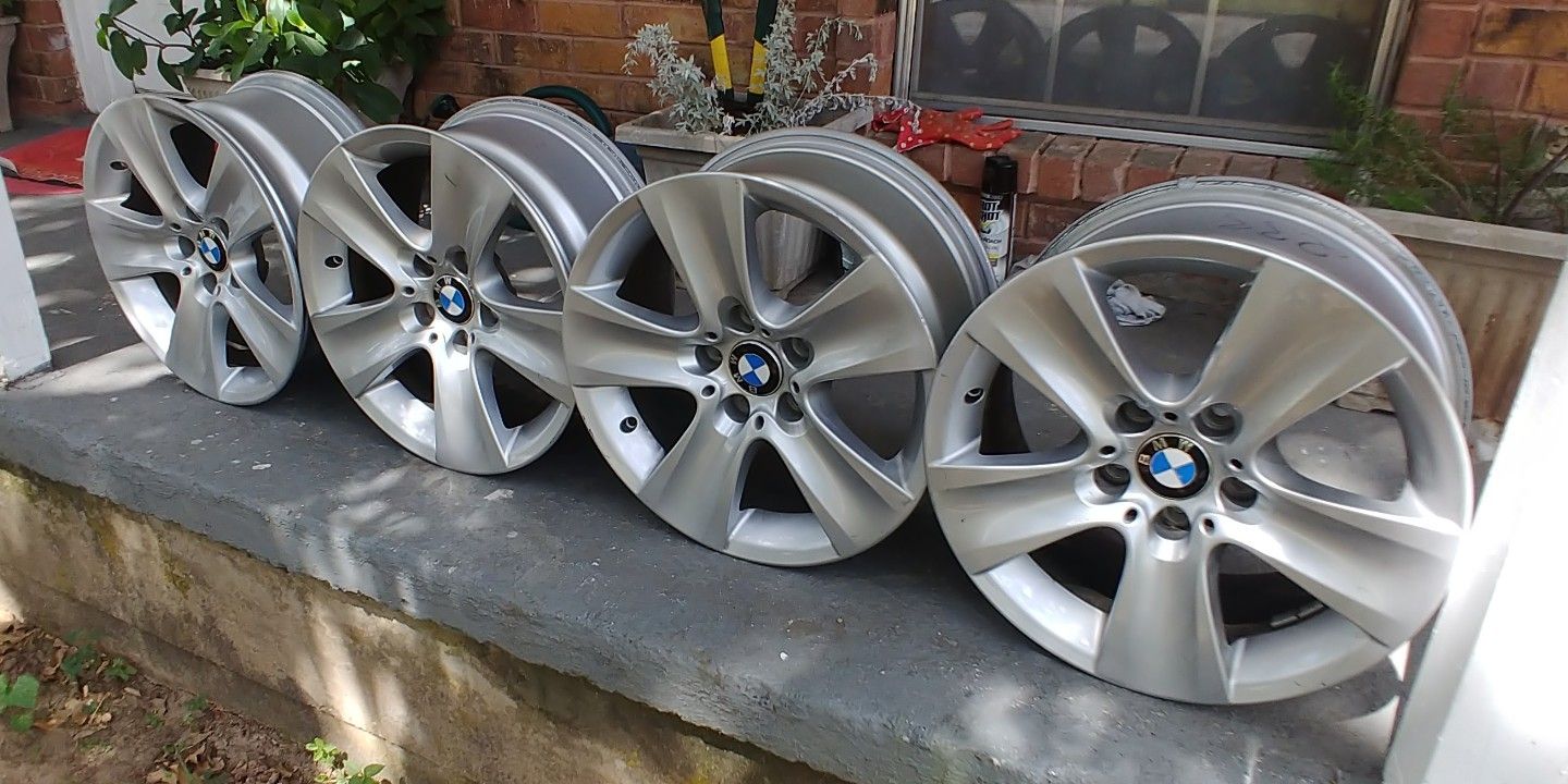 Cromodora BMW 17" Wheels, 8Jx17 EH2 + IS30,