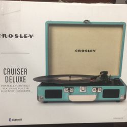 Crosley Cruiser Deluxe Portable Turntable Featuring Built In Bluetooth Speakers