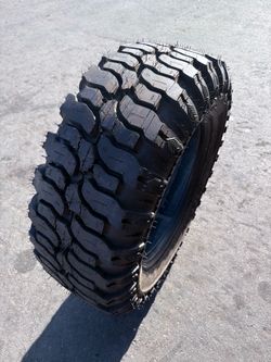 (2) 35x12.50R20 Super Swamper Interco