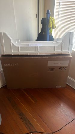 Tv for sale $ 200