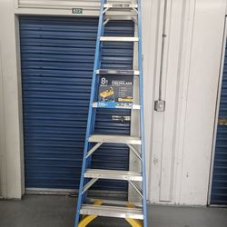 8ft Fiberglass Step Ladder New Never Used