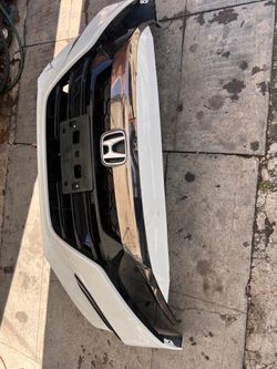 2019 Honda accord from bumper