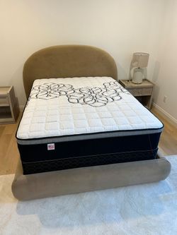 Queen Size Mattress Pillow Top New bedframe sold separately