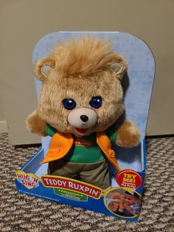 Talking Teddy Ruxpin in box