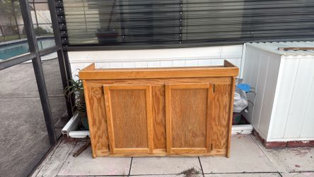 Fish tank stand