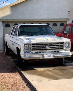 1975 CREW CAB CHEVY V8 454 engine Automatic transmission PS PB AC cab SquareBody Silverado Chevrolet TRUCK Fires Right Up! SMOOTH!