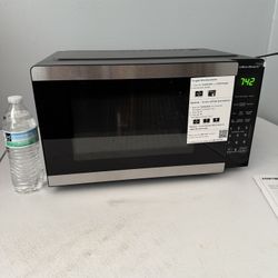 Microwave Oven New