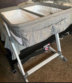 Delta Twin Bassinet