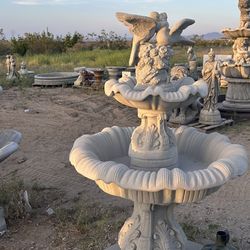 New Water Fountain Made Out Of Cement Perfect Gift 