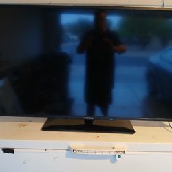Hitachi 40" LCD TV