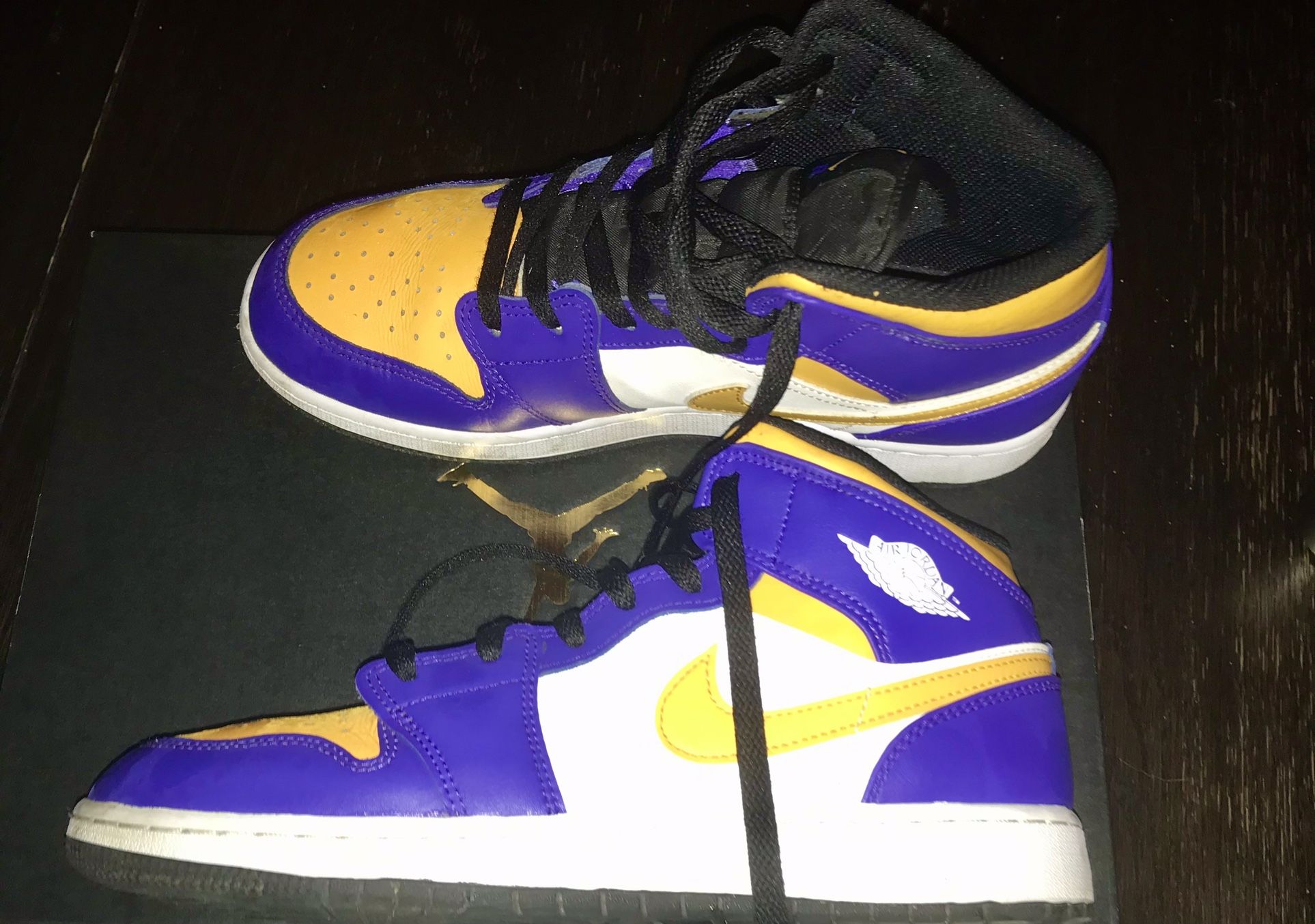 Jordan 1 Mid Laker Color Way
