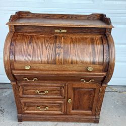  *REDUCED PRICE *Roll -Top Oak Secretary Desk