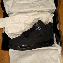 AIR JORDAN 4 RETRO BLACK CAT SIZES 8.5 / 10.5 / 11 / 12 / 13 