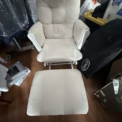 Rocking Chair 