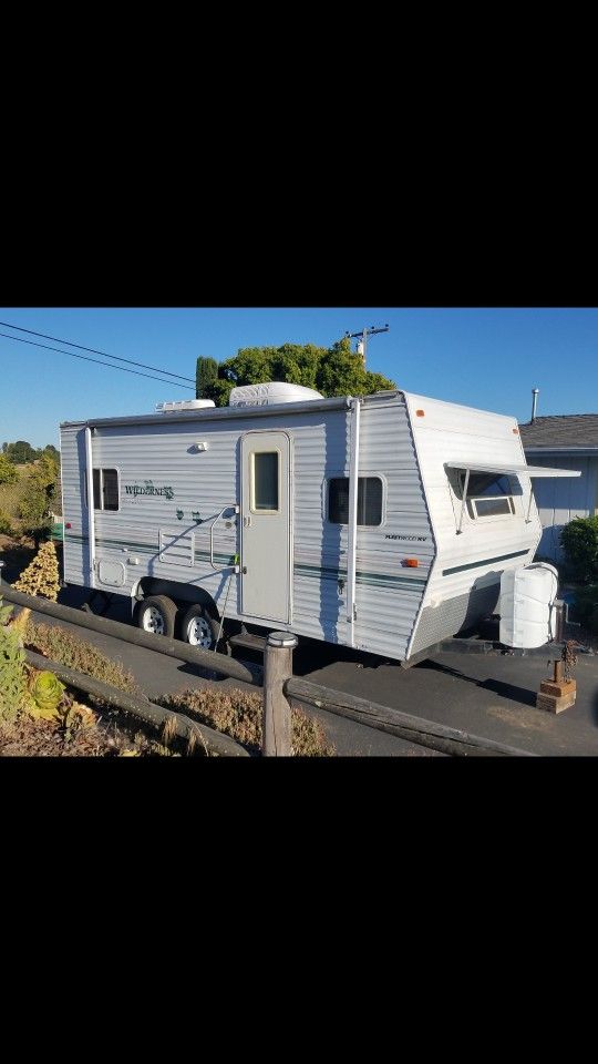 2002 Fleetwood RV Wilderness Lite