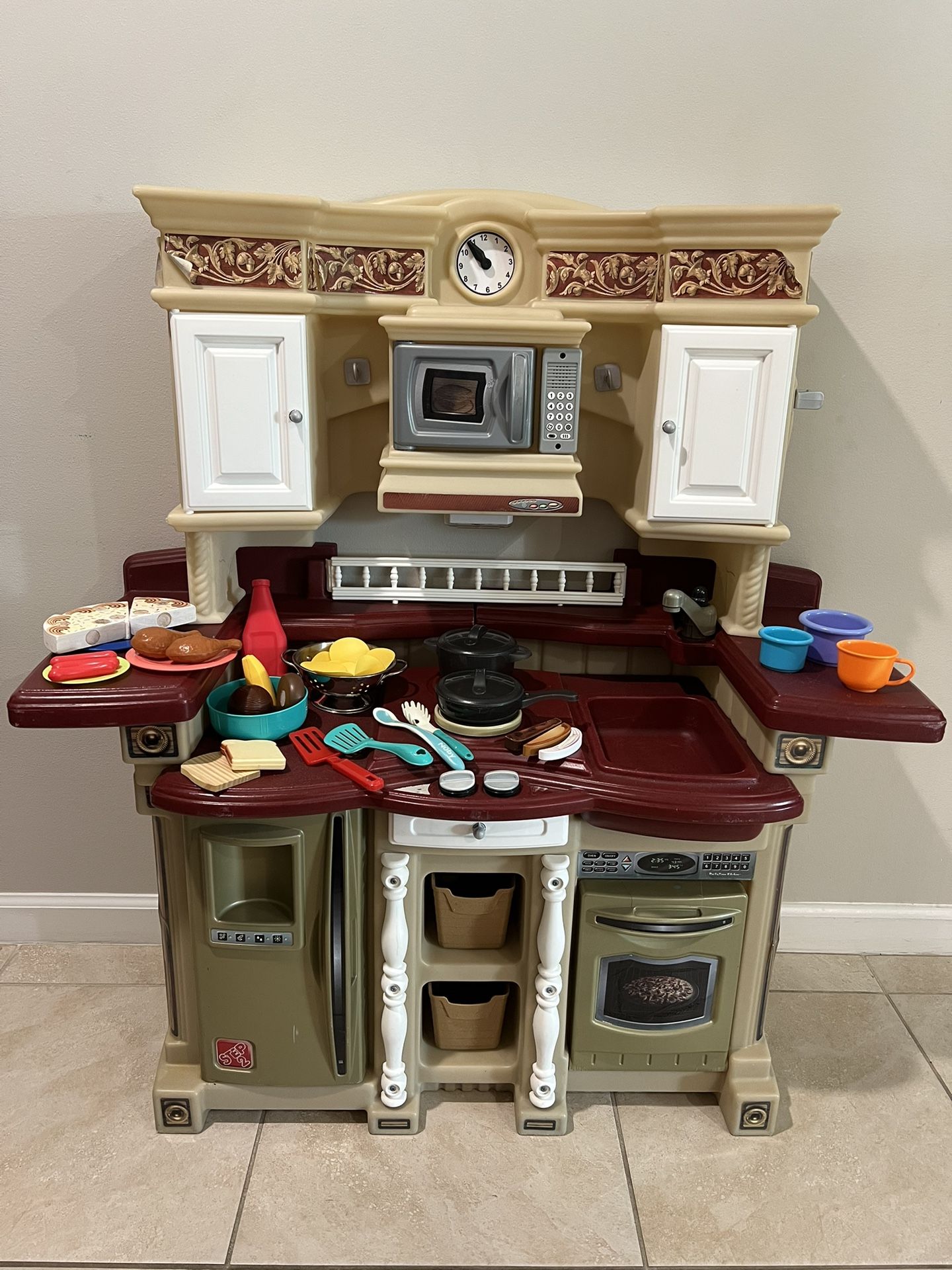 Step 2 play kitchen