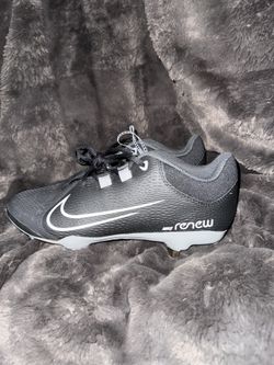 Womens Cleats