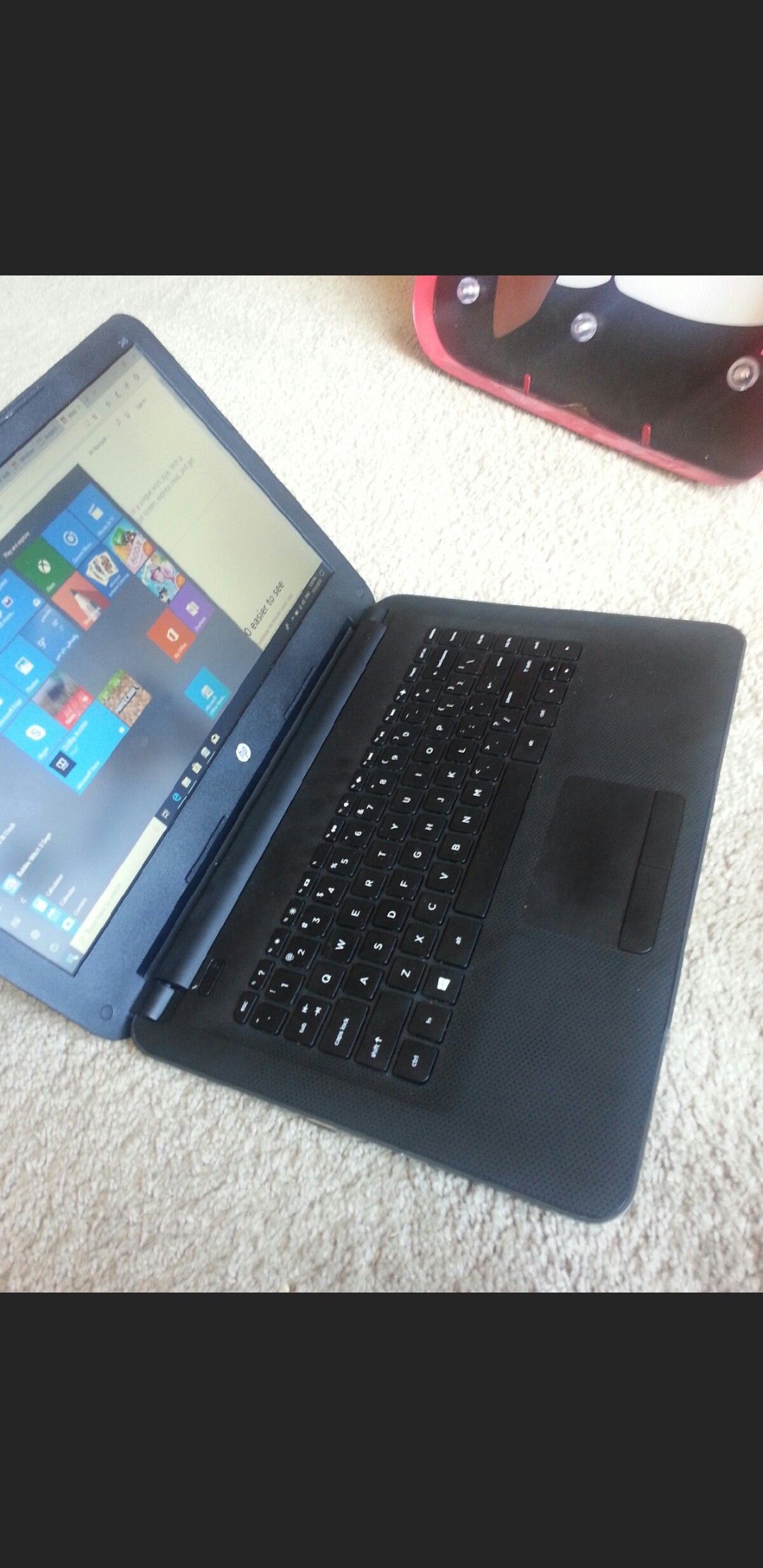 Laptop HP MT245, 1.8ghz, 4gb ram, 64gb ssd, 14" screen