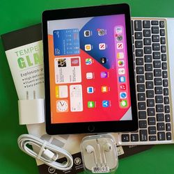 Apple IPad 6th Generation (9.7” Retina / Touch ID / IOS 17) 32GB with keyboard, pen & Accessories (128gb $199) 