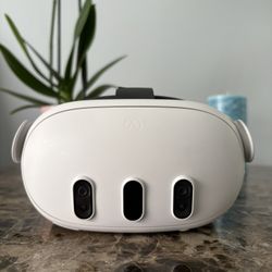 Meta Quest 3 With Extras