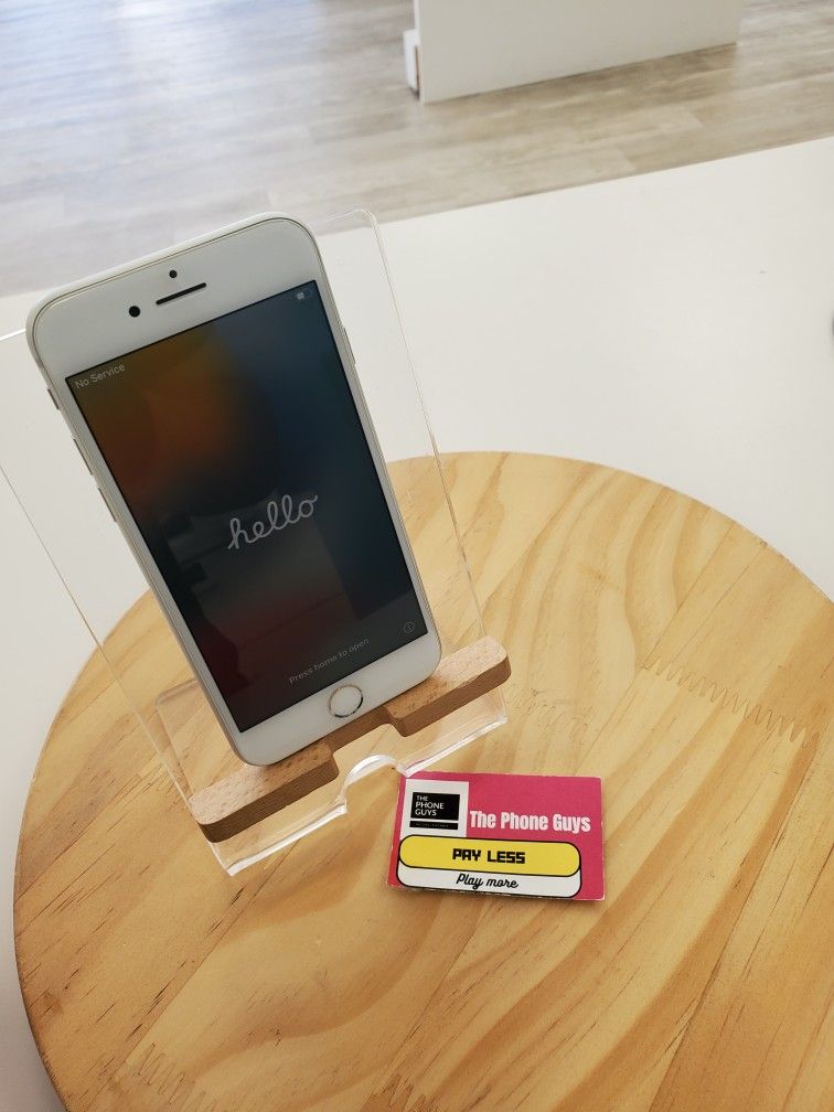 💥 Compact & Classic – iPhone 8 Now from $99