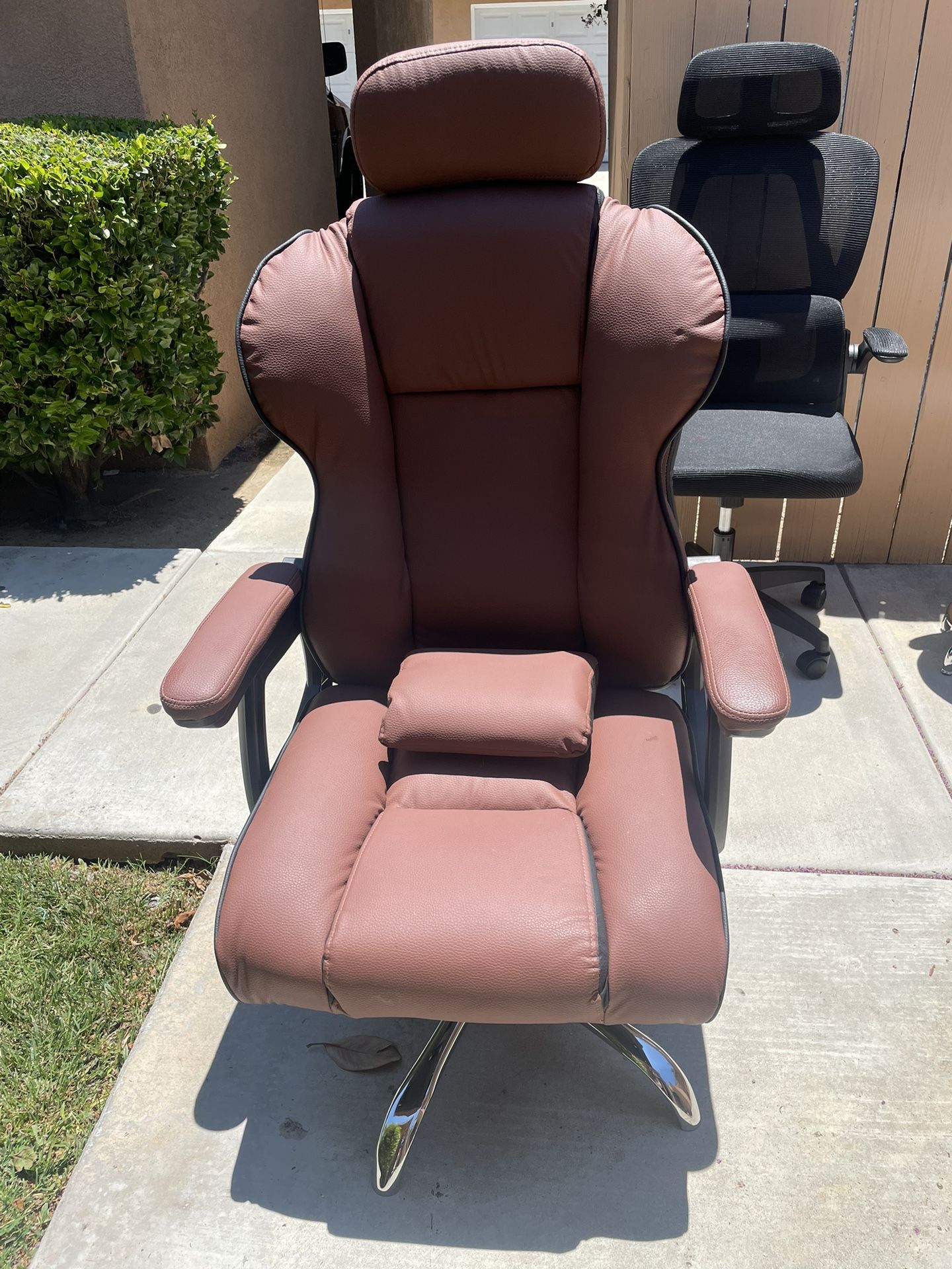 Office Chair (new) 