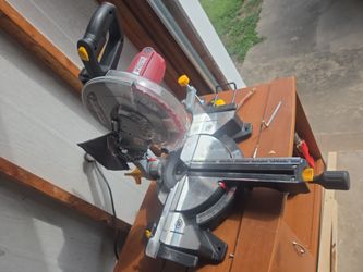 Chicago Electric 10" sliding compound miter saw( Sierra Ingletadora)