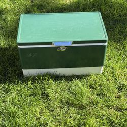 Camping/Rv/Hunting/Fishing/Nostalgia/Vintage Coleman Items/All Sports/Everything Outdoors/Everything Vintage