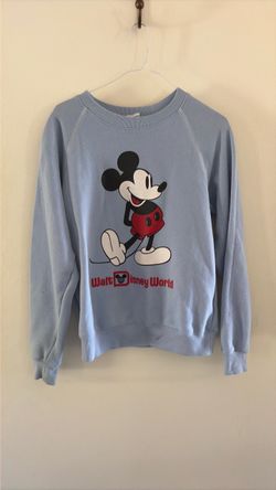 Disney sweatshirt (xs)