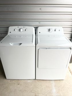 LIKE NEW GE WASHER DRYER SET! 350$ AVAILABLE FOR PICKUP OR DELIVERY 🚚
