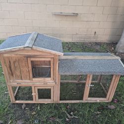 Small Animal Hutch