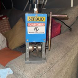 Senduo Wire Stripping Machine