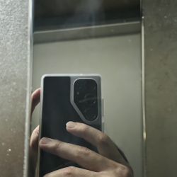 Samsung Galaxy S23 Ultra 512GB - Excellent Condition (Unlocked)