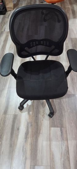 Computer chair
