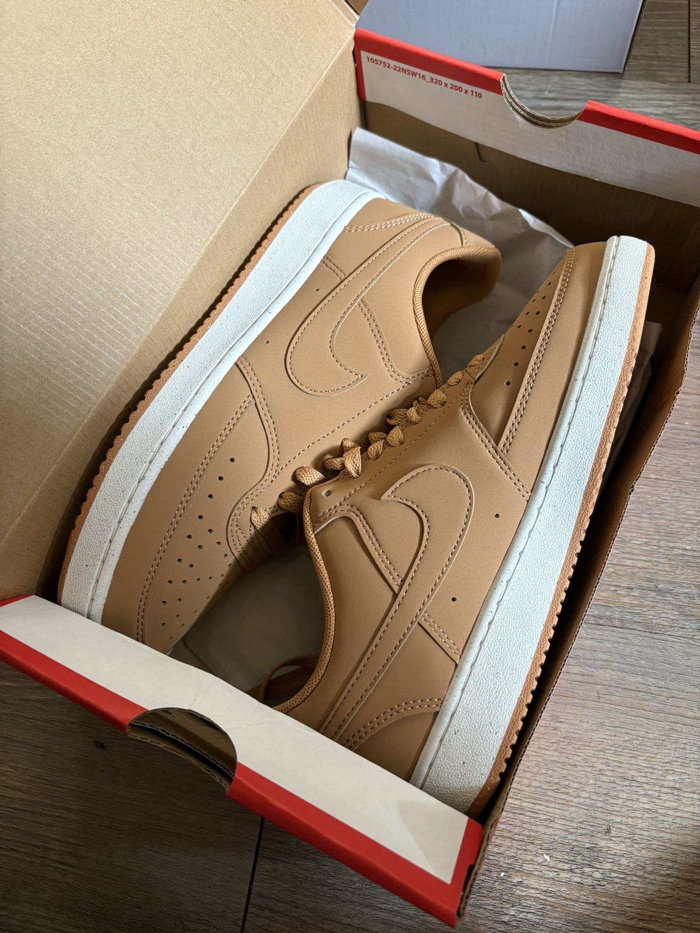 NIKE COURT VISION LO