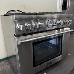 Thermador 36” Stainless Steel Gas Range Stove 