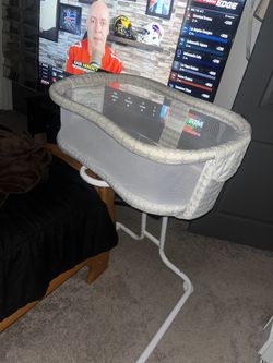 Bassinet 